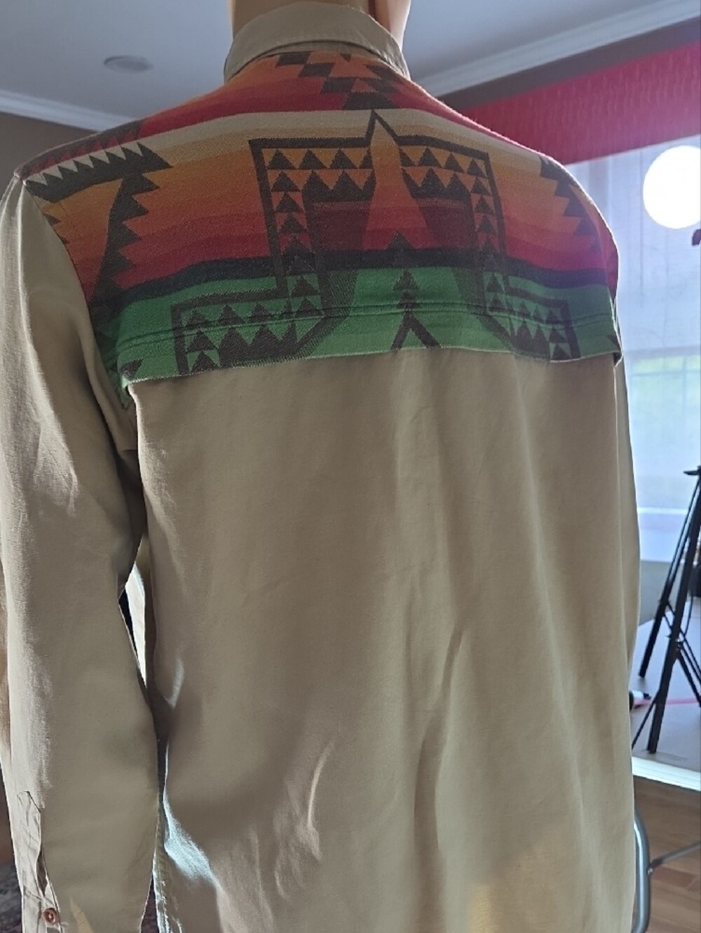 Polo by Ralph Lauren Rare VINTAGE Tan with Multicolor Aztec Yoke - Picture 5 of 7